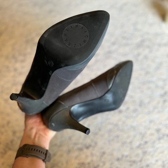 Isaac Mizrahi Gray Heels 9.5 - Picture 4 of 5